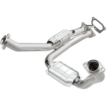 Load image into Gallery viewer, Magnaflow Conv DF 04-06 Ranger/BSeries 3.0L (454030)
