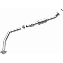Load image into Gallery viewer, MagnaFlow Conv Direct Fit OEM 2001-2004 Toyota Sequoia Underbody (4551060)
