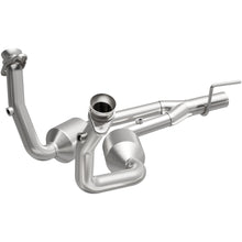Load image into Gallery viewer, Magnaflow 2004 Jeep Grand Cherokee 4.7L Direct Fit Converter (4551074)