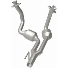 Load image into Gallery viewer, Magnaflow 2004 Jeep Grand Cherokee 4.7L Direct Fit Converter (4551074)