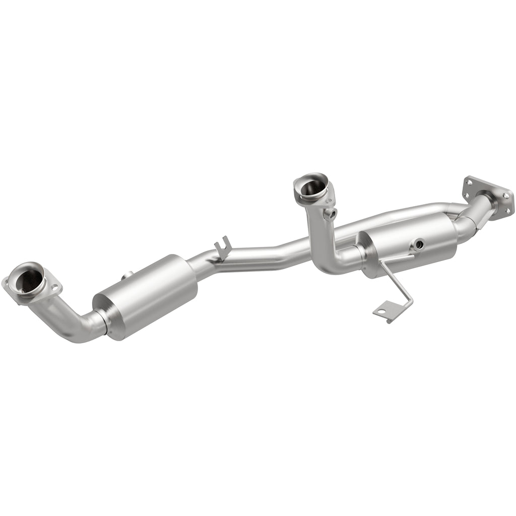 Magnaflow 04-05 Ford Freestar 3.9L Direct Fit Converter (4551079)