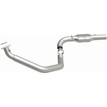 Load image into Gallery viewer, Magnaflow 2003 GMC Savana 3500 6.0L Direct Fit Converter (4551601)