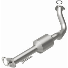 Load image into Gallery viewer, Magnaflow 2004 Isuzu Rodeo 3.2L Direct Fit Converter (4551633)