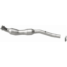 Load image into Gallery viewer, Magnaflow 2005 Land Rover Range Rover 4.4L Direct Fit Converter (4551722)