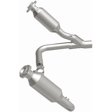 Load image into Gallery viewer, Magnaflow 05-06 Dodge Durango 4.7L Direct Fit Converter (4551832)