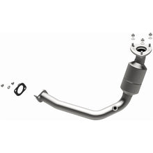 Load image into Gallery viewer, Magnaflow 2004 Chevrolet Malibu 3.5L Direct Fit Converter (4561013)