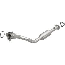 Load image into Gallery viewer, Magnaflow 04-05 Chevrolet Cavalier 2.2L Direct Fit Converter (4561089)