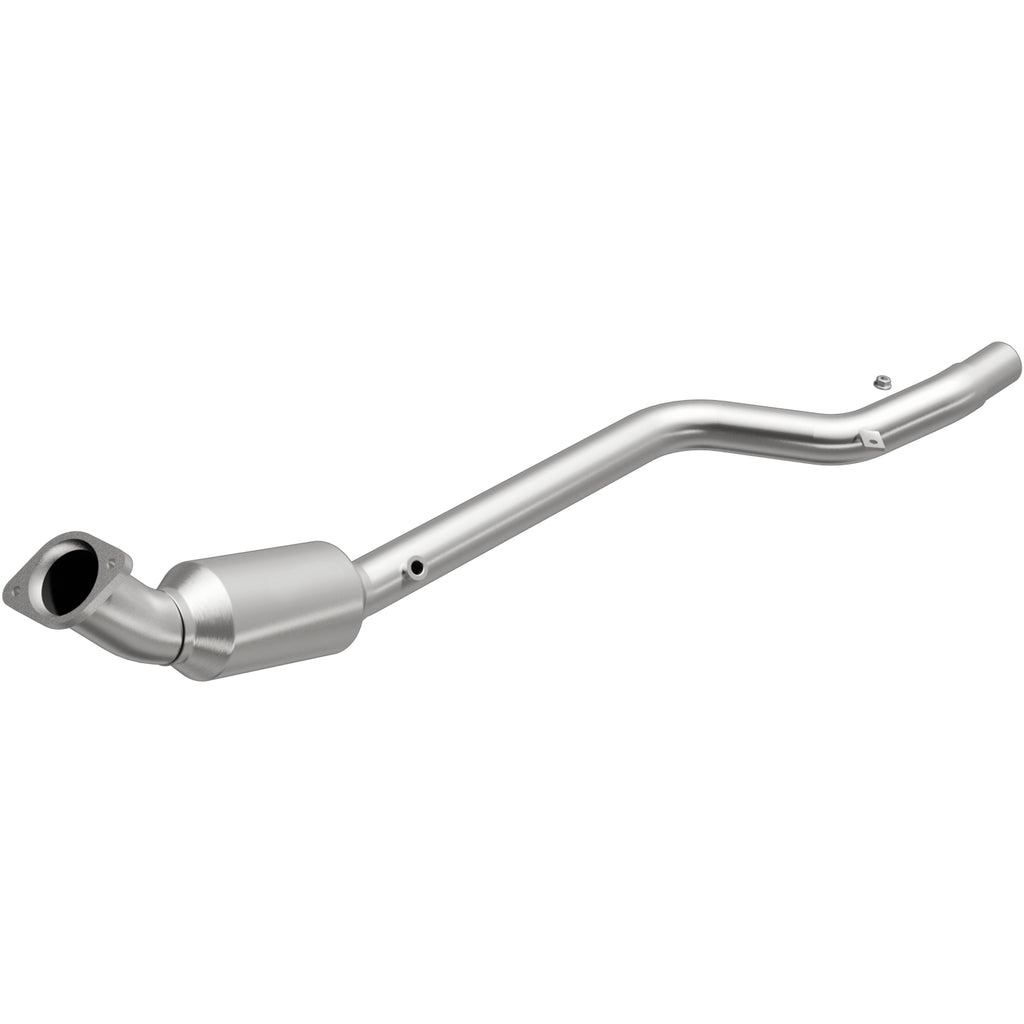Magnaflow 05-06 Chrysler 300 3.5L Direct Fit Converter (4561539)