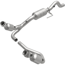 Load image into Gallery viewer, MagnaFlow Conv DF 00-03 Durango 4WD 5.9L (458050)