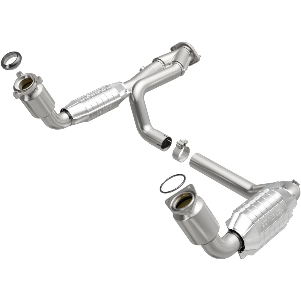MagnaFlow Conv DF Chevy/GMC Avalanche/Sierra/Silverado/Suburban/Yukon XL 1500 / Tahoe/Yukon 5.3L (458062)