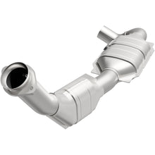 Load image into Gallery viewer, MagnaFlow Conv DF 01 Ford Trucks 4.6L (458071)
