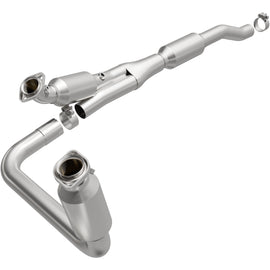 MagnaFlow Exhaust Products 2002 Dodge Ram 1500 5.9L California Grade CARB Compliant Direct-Fit Catalytic Converter (4583018)