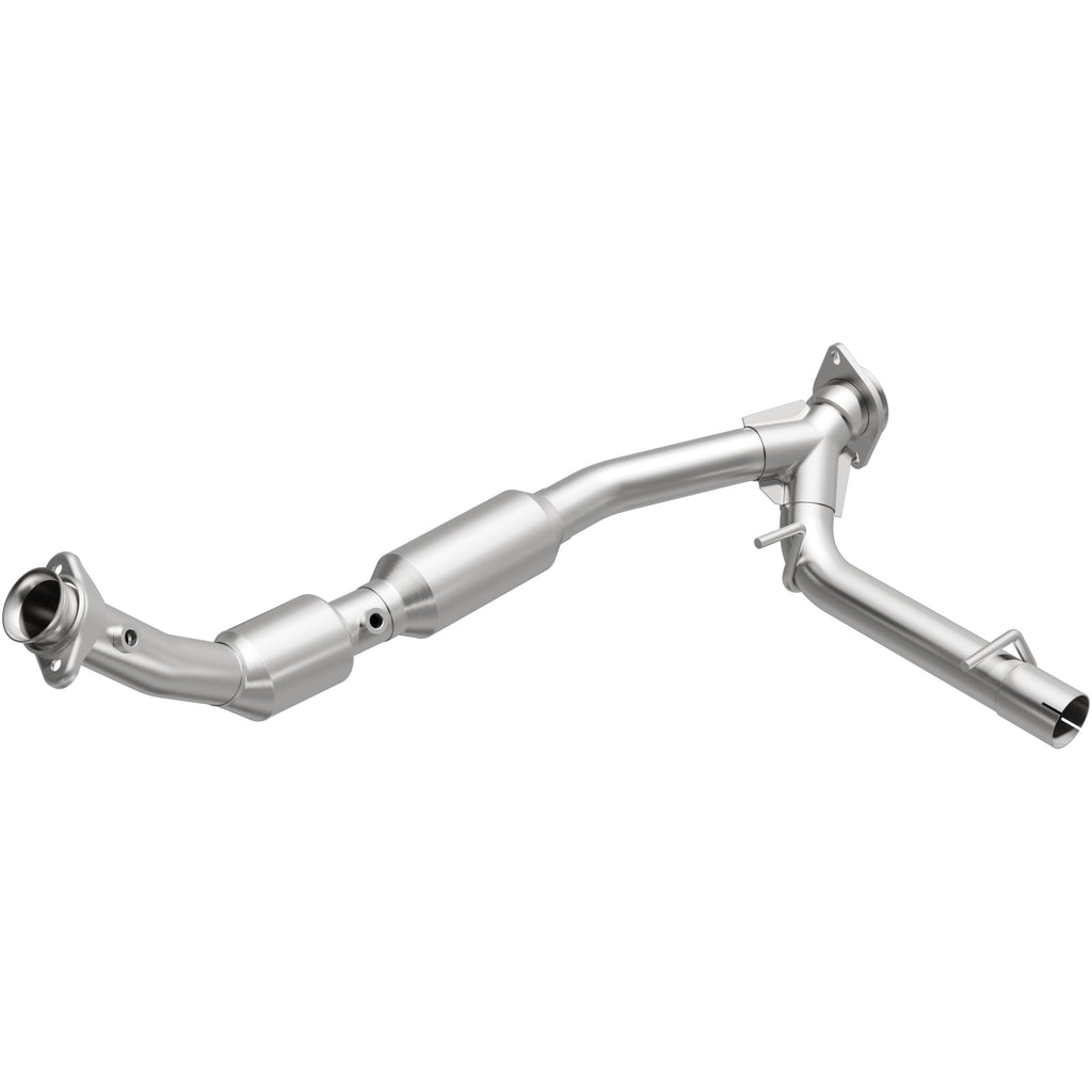 MagnaFlow Exhaust Products 2003-2004 Lincoln Navigator 5.4L California Grade CARB Compliant Direct-Fit Catalytic Converter (4583029)