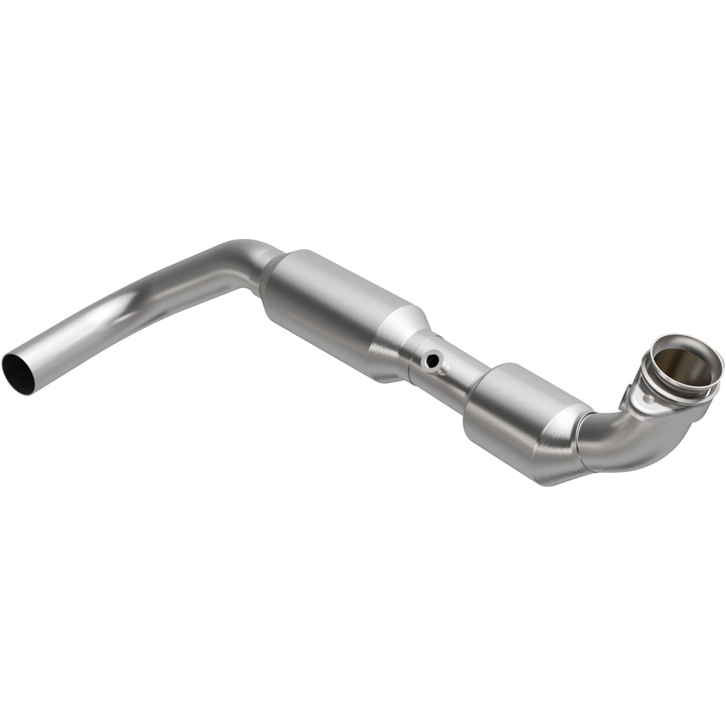 MagnaFlow Exhaust Products 2003-2004 Lincoln Navigator 5.4L California Grade CARB Compliant Direct-Fit Catalytic Converter (4583077)