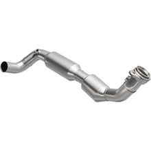 Load image into Gallery viewer, MagnaFlow Exhaust Products 2002-2003 Ford F-150 5.4L California Grade CARB Compliant Direct-Fit Catalytic Converter (4583090)