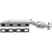 Load image into Gallery viewer, Magnaflow 2004 Nissan Titan 5.6L Direct Fit Converter (4583381)