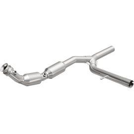 MagnaFlow Exhaust Products 2004 Ford F-150 5.4L California Grade CARB Compliant Direct-Fit Catalytic Converter (4583706)