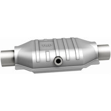 Load image into Gallery viewer, MagnaFlow Conv Universal 2.5 Midbed O2 CA OBDII Ul (459056)