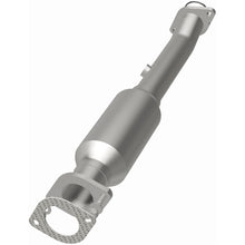 Load image into Gallery viewer, Magnaflow 2004 Nissan Titan 5.6L Direct Fit Converter (4593217)