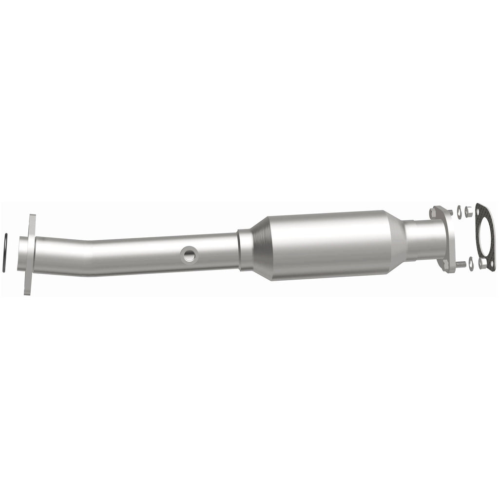 Magnaflow 2004 Nissan Titan 5.6L Direct Fit Converter (4593217)