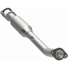 Load image into Gallery viewer, Magnaflow 2004 Nissan Titan 5.6L Direct Fit Converter (4593218)