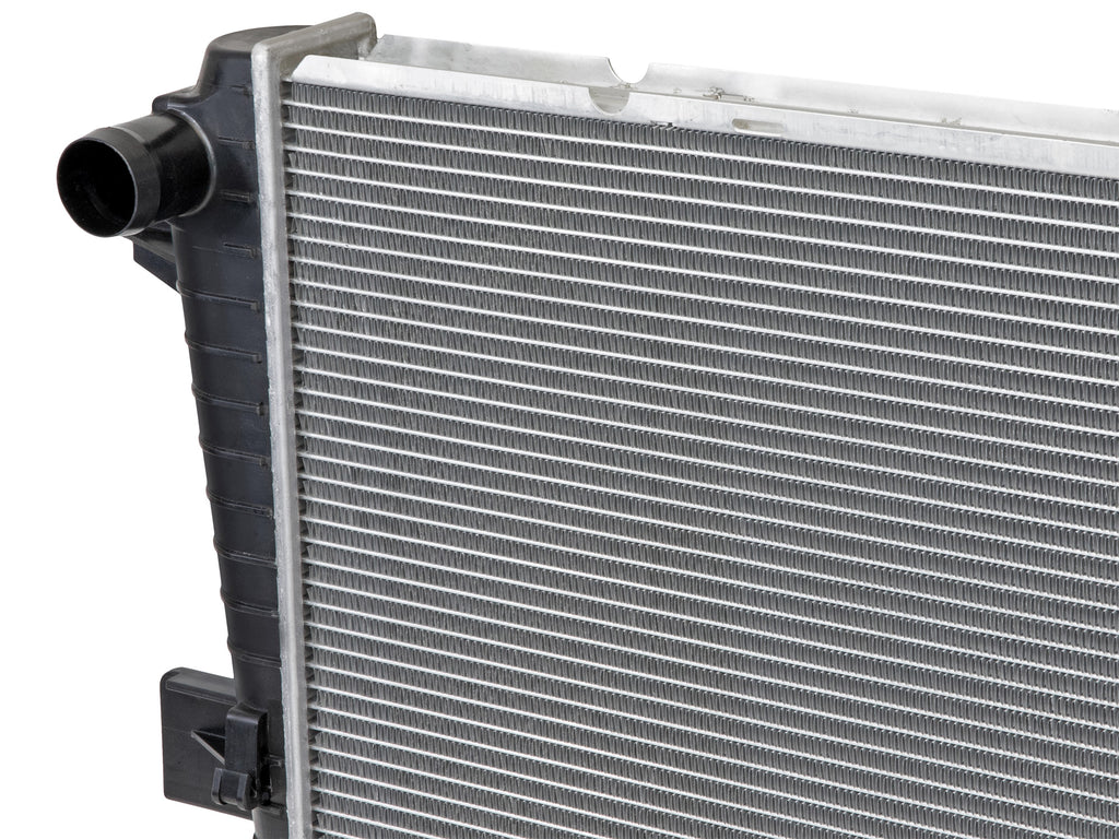 aFe Power BladeRunner OER Series Radiator 01-05 GM Diesel Trucks 01-05 V8-6.6L (td) LBZ/LMM (46-53031)