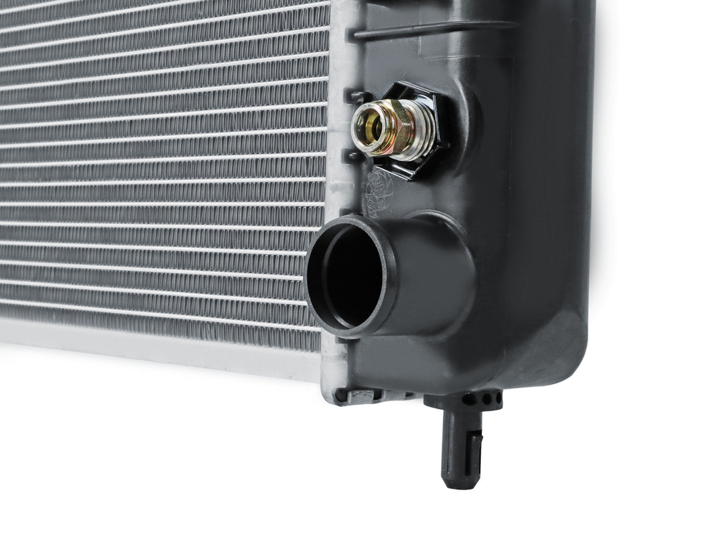 aFe Power BladeRunner OER Series Radiator 99-13 GM Trucks/SUVs V8 (46-53161)