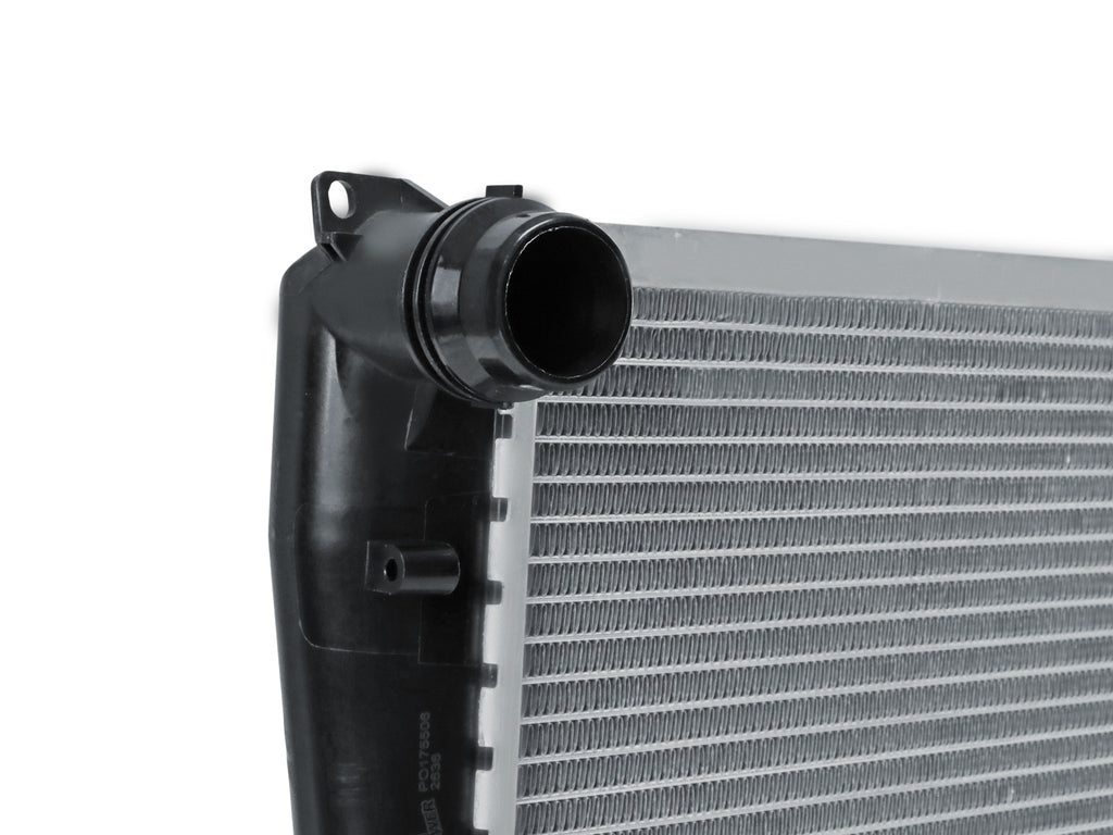 aFe Power BladeRunner OER Series Radiator 01-06 BMW 3-Series (E46) 01-06/ Z4 (E85/86) 03-08 (46-53241)