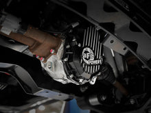 Load image into Gallery viewer, aFe Power Front/Rear Diff Cover Kit w/ Oil 20-25 GM Diesel Trucks V8 (AAM 9.25-12 &amp; AAM 11.5-12-14) (46-7708AB)