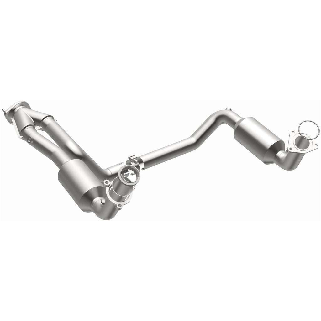 Magnaflow 04-06 Chevrolet Silverado 1500 5.3L Direct Fit Catalytic Converter (4651097)