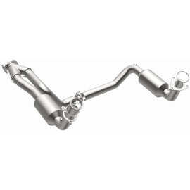 Magnaflow 04-06 Chevrolet Silverado 1500 5.3L Direct Fit Catalytic Converter (4651097)