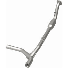 Load image into Gallery viewer, Magnaflow 04-05 Dodge Ram 1500 5.7L Direct Fit Converter (4651597)