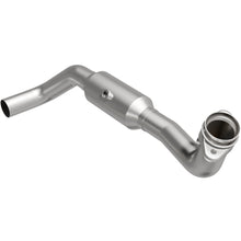 Load image into Gallery viewer, Magnaflow 2006 Ford F-150 5.4L Direct Fit Converter (4651694)