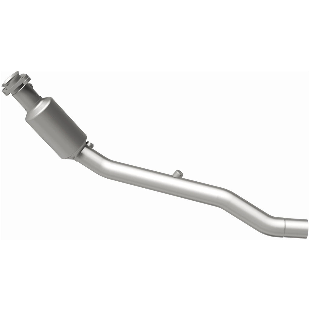 Magnaflow 05-06 Land Rover LR3 4.4L Direct Fit Converter (4651718)