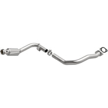 Load image into Gallery viewer, Magnaflow 05-06 Land Rover LR3 4.4L Direct Fit Converter (4651719)
