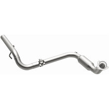 Load image into Gallery viewer, Magnaflow 04-06 Cadillac Escalade 6.0L Direct Fit Converter (4651878)