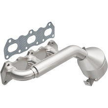 Load image into Gallery viewer, MagnaFlow Conv DF 00 Suzuki Grand Vitara 2.5L (49043)