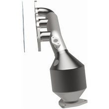 Load image into Gallery viewer, MagnaFlow Conv DF 00 Suzuki Grand Vitara 2.5L (49051)