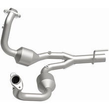 Load image into Gallery viewer, MagnaFlow Conv DF 04 Jeep Grand Cherokee 4.7L (49070)