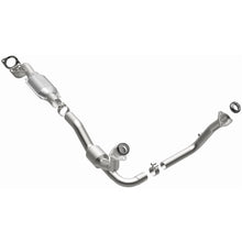 Load image into Gallery viewer, MagnaFlow Conv DF 00-04 Blazer OEM (49109)