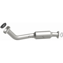 Load image into Gallery viewer, MagnaFlow Conv DF 02-06 Honda CR-V 2.4L OEM (49123)