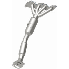 Load image into Gallery viewer, MagnaFlow Conv DF 08-09 Ford Focus 2.0L (49139)