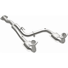 Load image into Gallery viewer, MagnaFlow Conv DF 07 Jeep Liberty 3.7L OEM (49186)