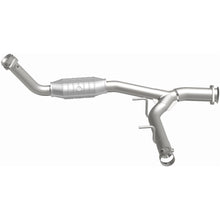 Load image into Gallery viewer, MagnaFlow Conv DF 05 Expedition P/S 5.4L OEM (49411)