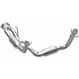 MagnaFlow Conv DF 07-08 Jeep G/C OEM (49444)