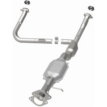 Load image into Gallery viewer, MagnaFlow Conv DF S10 PU- 01-03 6 4.3L OEM (49481)