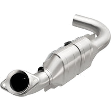 Load image into Gallery viewer, MagnaFlow Conv DF 07-08 Expe/Nav 5.4L D/S OEM (49498)