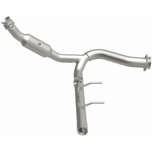 Load image into Gallery viewer, MagnaFlow Conv DF 06-09 Ford Expedition / 07-09 Lincoln Navigator/Navigator L P/S (49500)