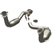 Load image into Gallery viewer, MagnaFlow Conv DF 03-06 Chevy SSR 5.3/6.0 OEM (49580)