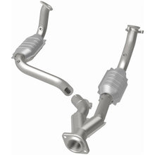 Load image into Gallery viewer, MagnaFlow Conv DF 03-06 Chevy SSR 5.3/6.0 OEM (49580)